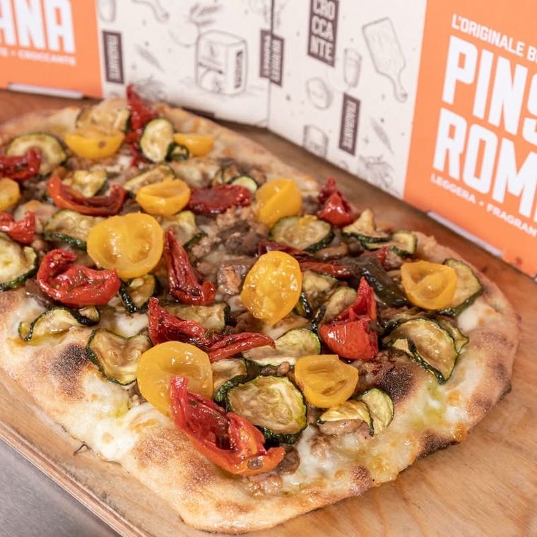 Pinsa ortolana con verdure